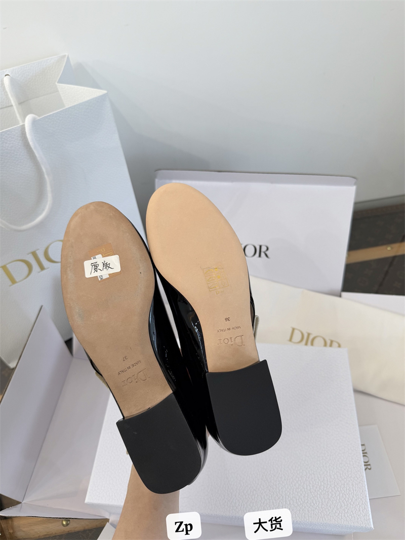 디올 디올 자디올 페이턴트 카프스킨 발레 플랫 레플리카 16번 이미지 - 신발 | 세미샵 레플리카 사이트