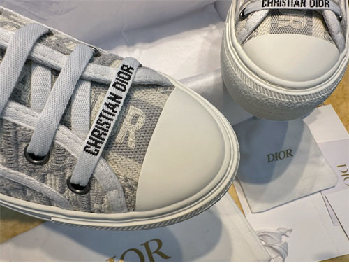 D I O R 디올 자수 로고 오블리크 스니커즈 레플리카 14번 이미지 - 신발 | 세미샵 레플리카 사이트
