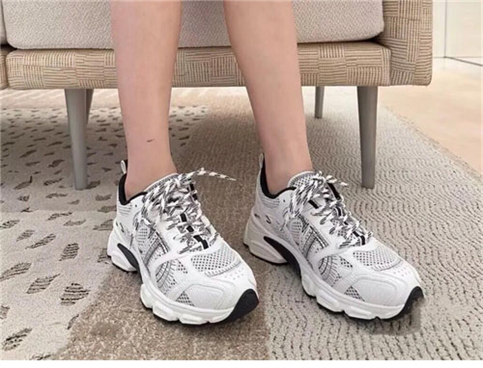 D I O R 디올 24 크로노 여성 스니커즈 레플리카 2번 이미지 - 신발 | 세미샵 레플리카 사이트