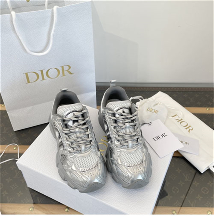 D I O R 디올 24 크로노 여성 스니커즈 레플리카 21번 이미지 - 신발 | 세미샵 레플리카 사이트