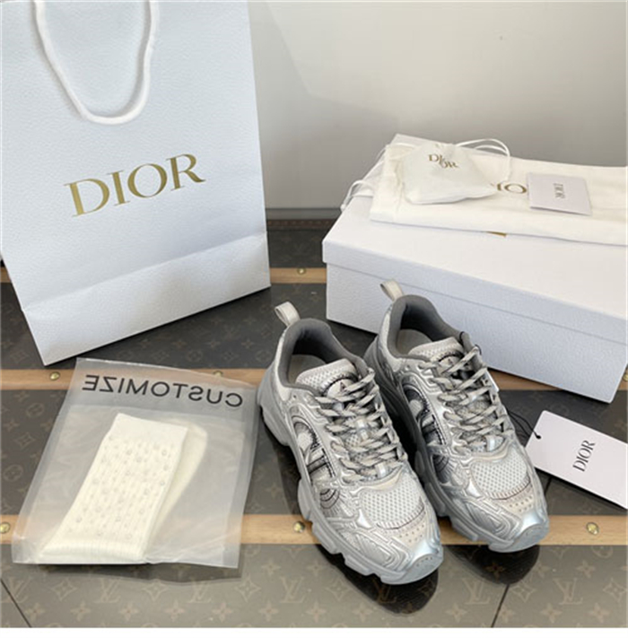 D I O R 디올 24 크로노 여성 스니커즈 레플리카 25번 이미지 - 신발 | 세미샵 레플리카 사이트