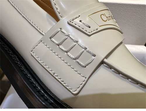 D I O R 디올 Boy 여성용 로퍼 레플리카 17번 이미지 - 신발 | 세미샵 레플리카 사이트