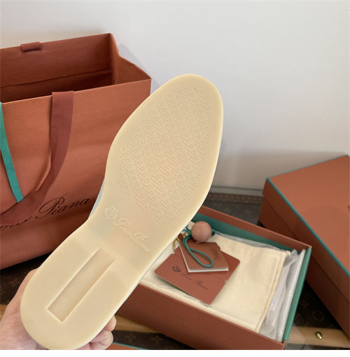 Loro Piana 로로피아나 바부슈 참 워크 로퍼 뮬 레플리카 36번 이미지 - 신발 | 세미샵 레플리카 사이트