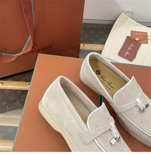 Loro Piana 로로피아나 썸머 참 워크 로퍼 레플리카 27번 이미지 - 신발 | 세미샵 레플리카 사이트