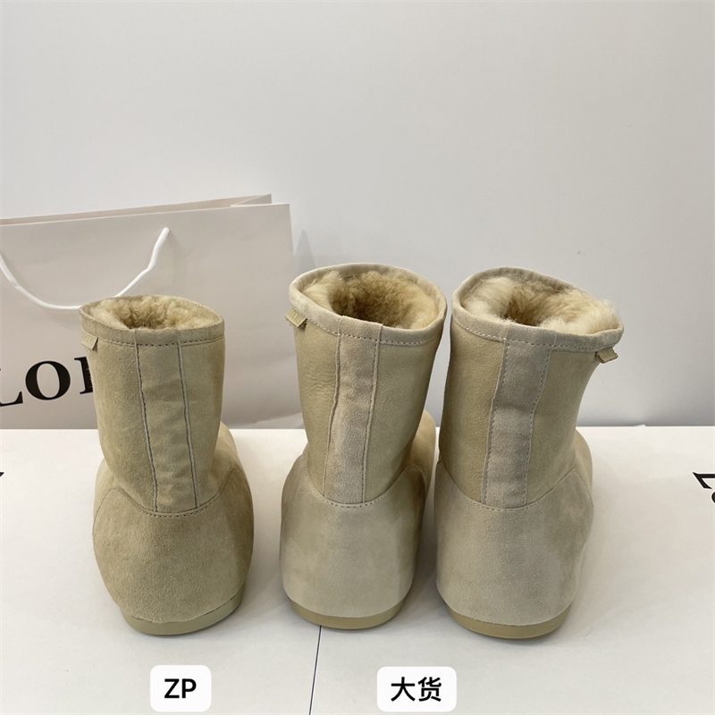 로에베 로에베 로고 스웨이드 앵클 부츠 레플리카 5번 이미지 - 신발 | 세미샵 레플리카 사이트