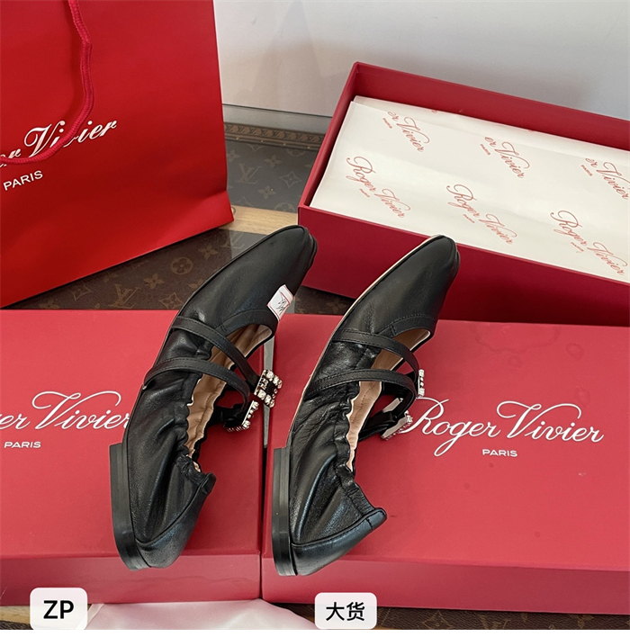 Roger Vivier 로저비비에 스트랩 발레리나 플랫 슈즈 레플리카 23번 이미지 - 신발 | 세미샵 레플리카 사이트