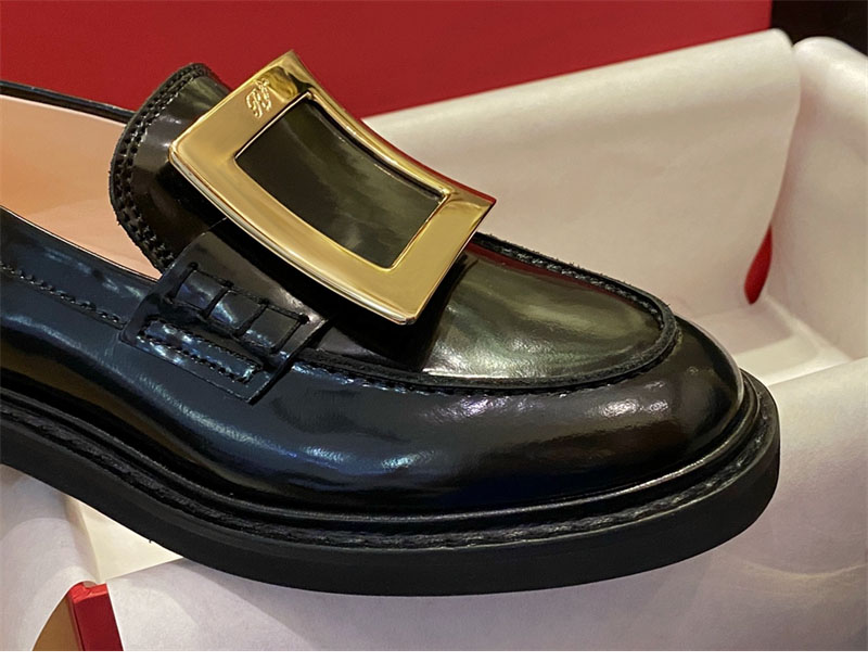 Roger Vivier 로저비비에 페이턴트 레더 비브 레인저스 로퍼 레플리카 9번 이미지 - 신발 | 세미샵 레플리카 사이트