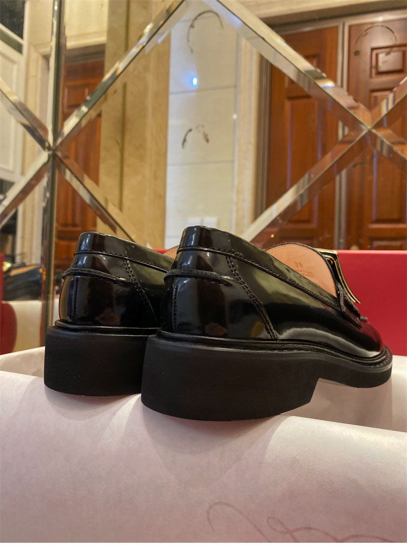 Roger Vivier 로저비비에 페이턴트 레더 비브 레인저스 로퍼 레플리카 21번 이미지 - 신발 | 세미샵 레플리카 사이트