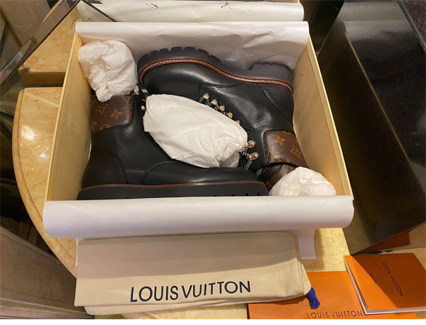 루이비통 루이비통 모노그램 워커 부츠 레플리카 13번 이미지 - 신발 | 세미샵 레플리카 사이트