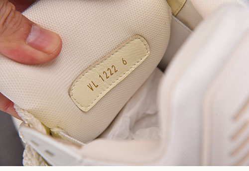 Louis Vuitton 루이비통 트레이너 맥시 DIY 버클 스니커즈 레플리카 14번 이미지 - 신발 | 세미샵 레플리카 사이트