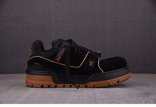 Louis Vuitton 루이비통 트레이너 맥시 DIY 버클 스니커즈 레플리카 2번 이미지 - 신발 | 세미샵 레플리카 사이트