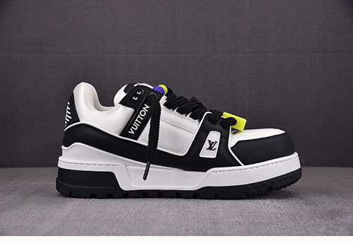 Louis Vuitton 루이비통 트레이너 맥시 DIY 버클 스니커즈 레플리카 2번 이미지 - 신발 | 세미샵 레플리카 사이트