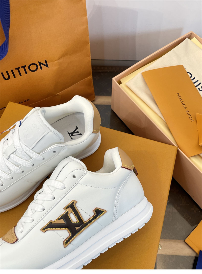 루이비통 루이비통 LV 버터소프트 스니커즈 레플리카 17번 이미지 - 신발 | 세미샵 레플리카 사이트