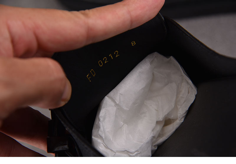 Louis Vuitton 루이비통 LV 이지 뮬 슬리퍼 이클립스 모노그램 레플리카 2번 이미지 - 신발 | 세미샵 레플리카 사이트