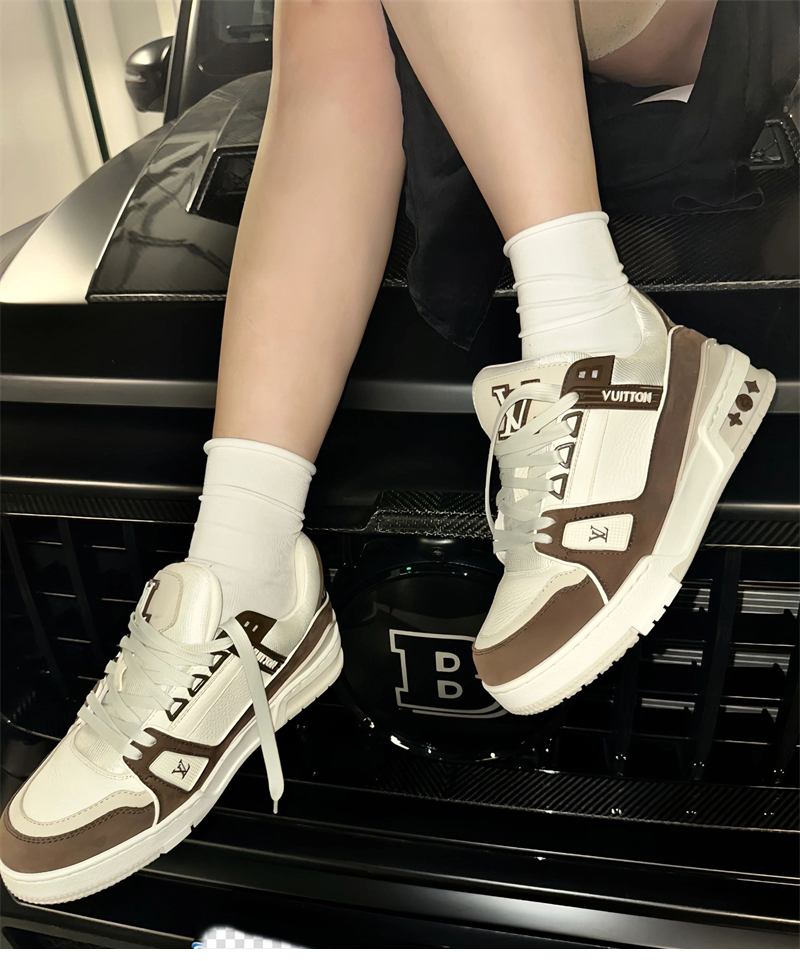 Louis Vuitton 루이비통 LV 트레이너 스니커즈 브라운 레플리카 2번 이미지 - 신발 | 세미샵 레플리카 사이트