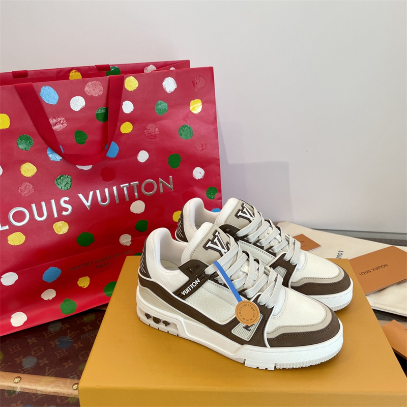 Louis Vuitton 루이비통 LV 트레이너 스니커즈 브라운 레플리카 10번 이미지 - 신발 | 세미샵 레플리카 사이트