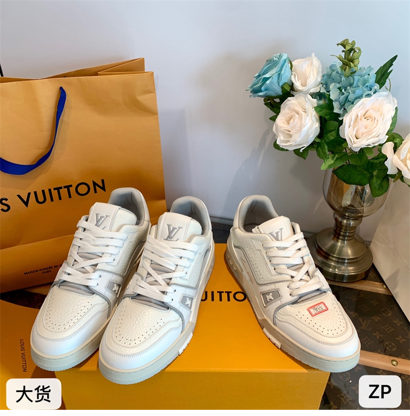 Louis Vuitton 루이비통 LV 트레이너 스니커즈 화이트 레플리카 10번 이미지 - 신발 | 세미샵 레플리카 사이트