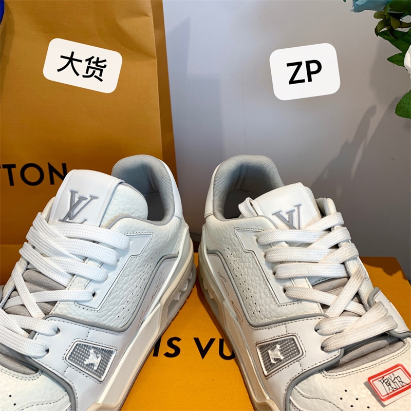 Louis Vuitton 루이비통 LV 트레이너 스니커즈 화이트 레플리카 15번 이미지 - 신발 | 세미샵 레플리카 사이트