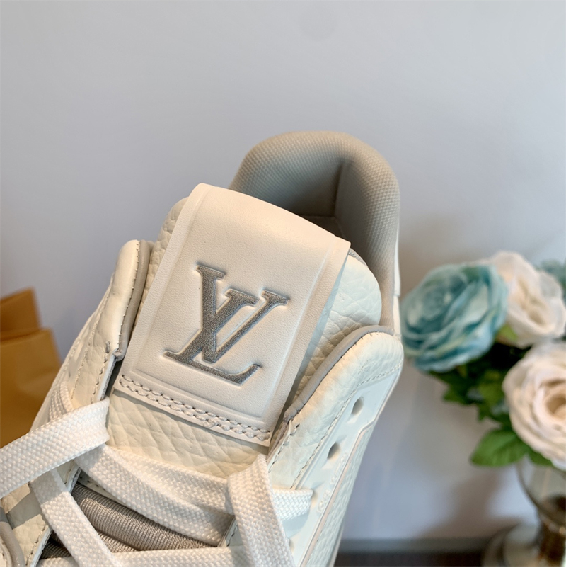 Louis Vuitton 루이비통 LV 트레이너 스니커즈 화이트 레플리카 20번 이미지 - 신발 | 세미샵 레플리카 사이트