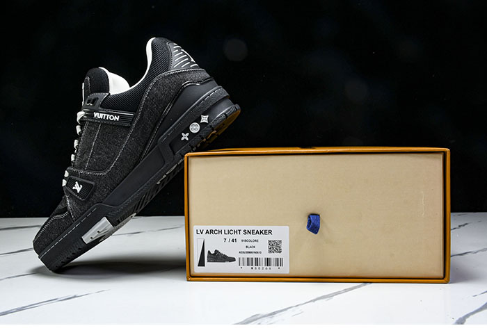 Louis Vuitton 루이비통 LV 트레이너 스니커즈 레플리카 29번 이미지 - 신발 | 세미샵 레플리카 사이트