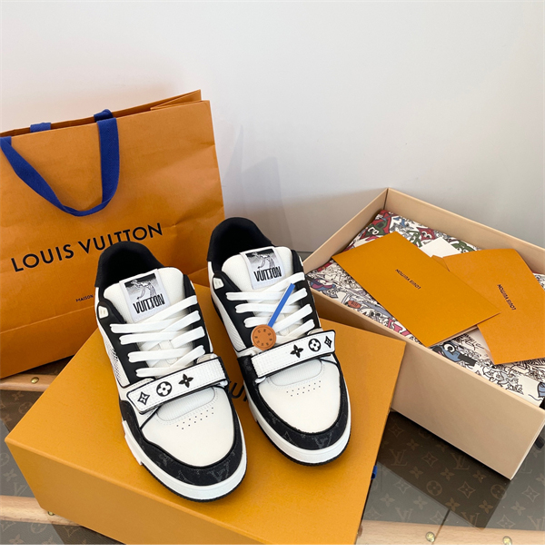 Louis Vuitton 루이비통 LV 트레이너 스니커즈 레플리카 9번 이미지 - 신발 | 세미샵 레플리카 사이트