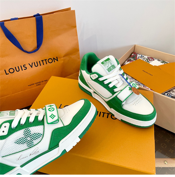 Louis Vuitton 루이비통 LV 트레이너 스니커즈 레플리카 21번 이미지 - 신발 | 세미샵 레플리카 사이트