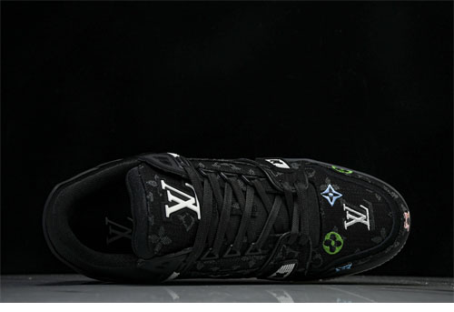 Louis Vuitton 루이비통 LV 트레이너 스니커즈 레플리카 11번 이미지 - 신발 | 세미샵 레플리카 사이트