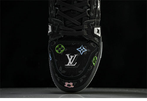 Louis Vuitton 루이비통 LV 트레이너 스니커즈 레플리카 13번 이미지 - 신발 | 세미샵 레플리카 사이트