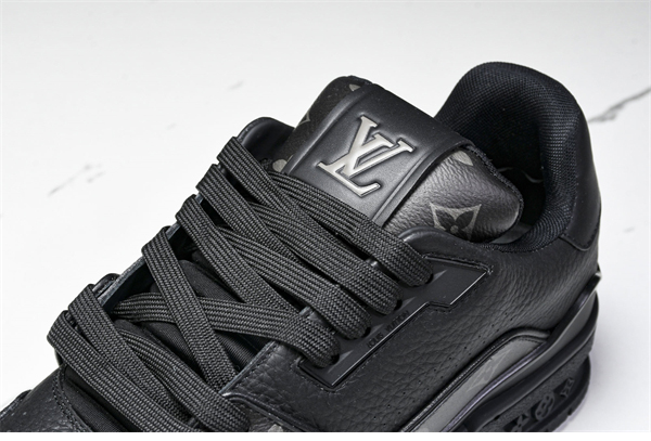 Louis Vuitton 루이비통 LV 트레이너 레플리카 20번 이미지 - 신발 | 세미샵 레플리카 사이트