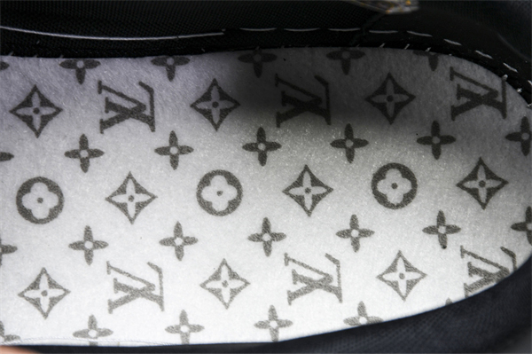 Louis Vuitton 루이비통 LV 트레이너 레플리카 24번 이미지 - 신발 | 세미샵 레플리카 사이트