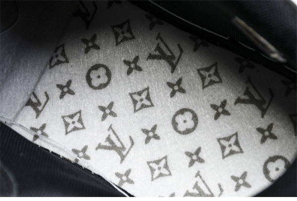 Louis Vuitton 루이비통 LV 트레이너 레플리카 25번 이미지 - 신발 | 세미샵 레플리카 사이트