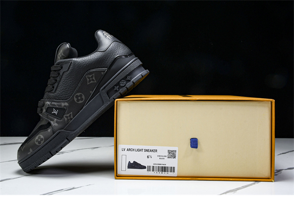 Louis Vuitton 루이비통 LV 트레이너 레플리카 33번 이미지 - 신발 | 세미샵 레플리카 사이트