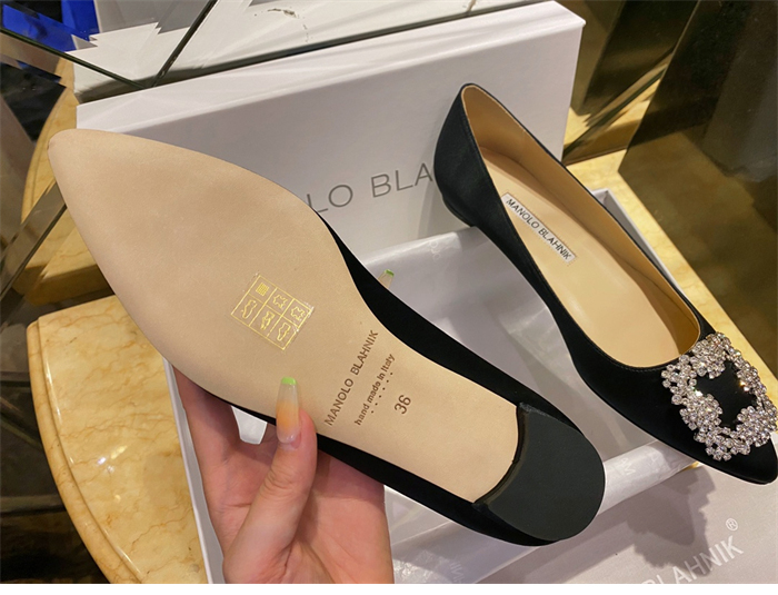 Manolo Blahnik 마놀로 블라닉 플랫 슈즈 레플리카 17번 이미지 - 신발 | 세미샵 레플리카 사이트