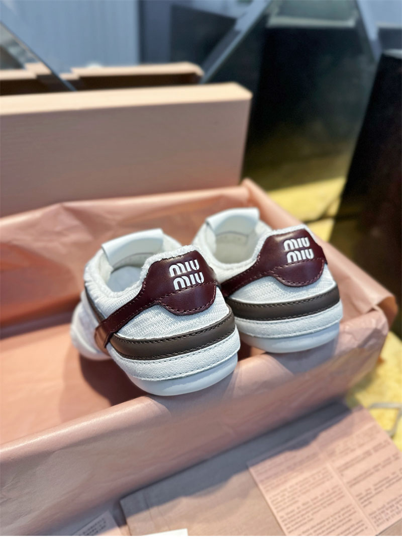 미우미우 미우미우 김나지움 기능성 소재 스니커즈 화이트/버건디 레플리카 4번 이미지 - 신발 | 세미샵 레플리카 사이트