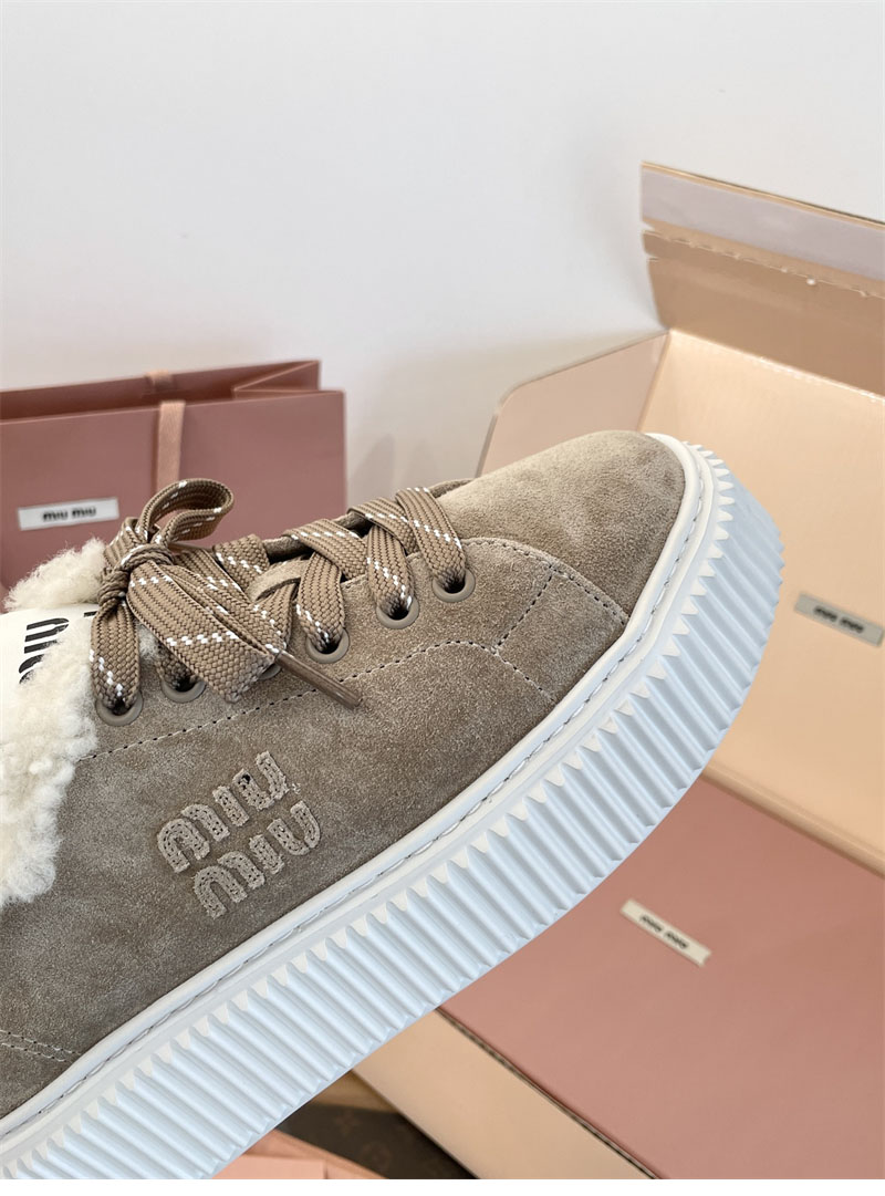 미우미우 미우미우 시어링 라이닝 스웨이드 스니커즈 레플리카 20번 이미지 - 신발 | 세미샵 레플리카 사이트