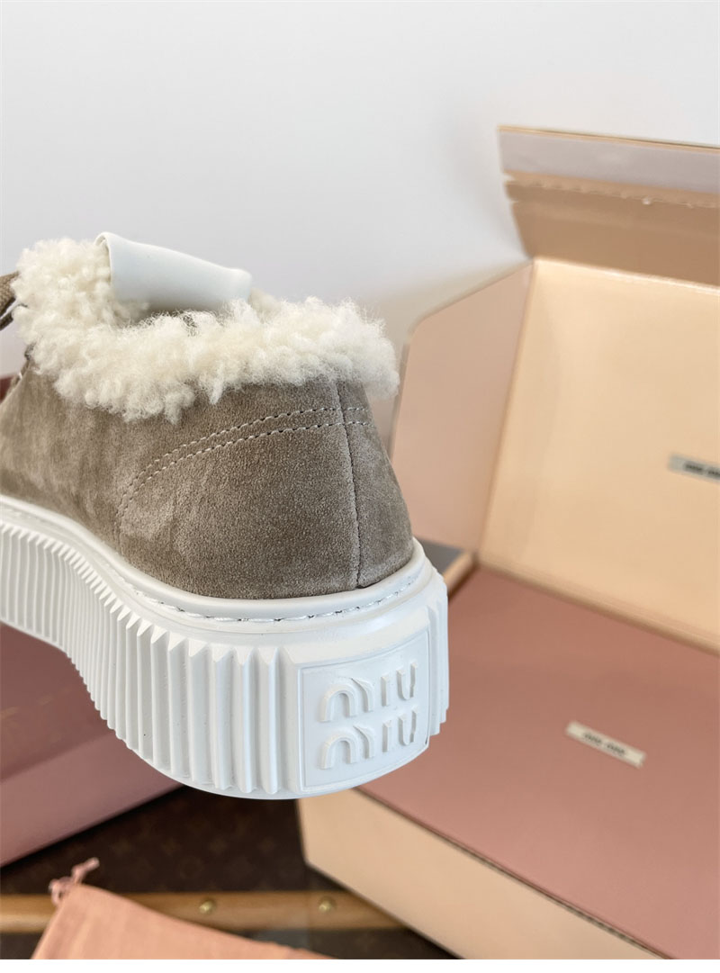 미우미우 미우미우 시어링 라이닝 스웨이드 스니커즈 레플리카 21번 이미지 - 신발 | 세미샵 레플리카 사이트