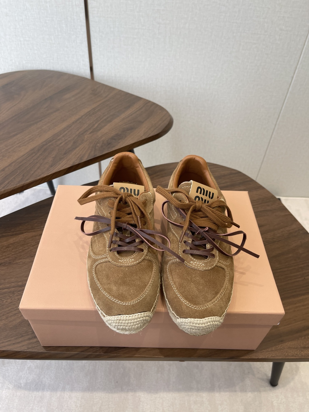 미우미우 미우미우 에스파드리유 스웨이드 스니커즈 레플리카 14번 이미지 - 신발 | 세미샵 레플리카 사이트