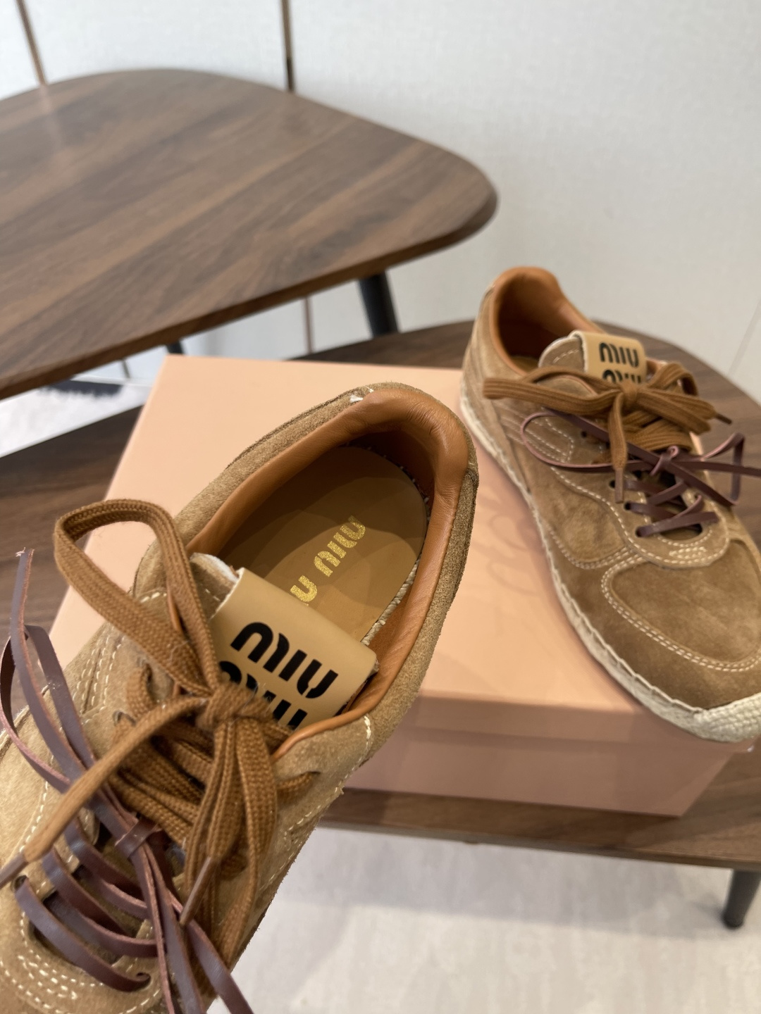 미우미우 미우미우 에스파드리유 스웨이드 스니커즈 레플리카 17번 이미지 - 신발 | 세미샵 레플리카 사이트