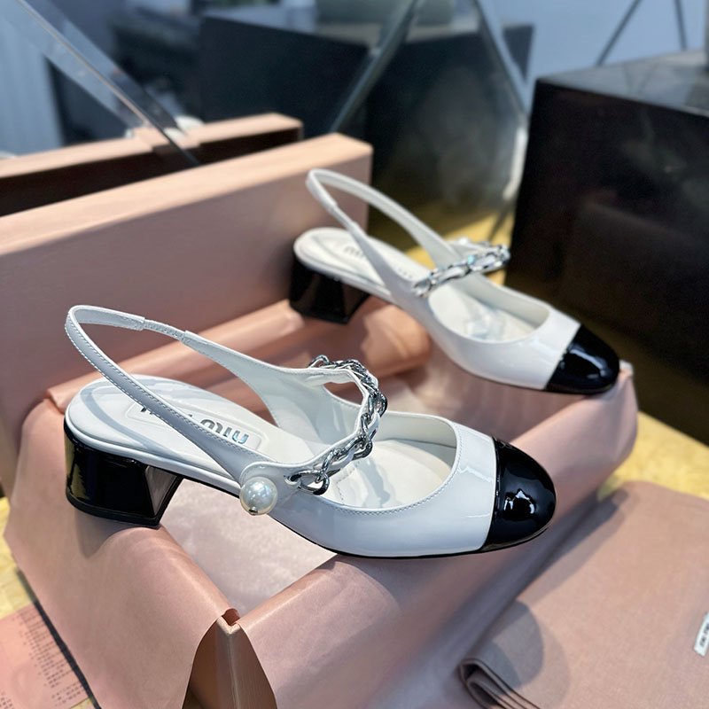 Miu Miu 미우미우 투톤 페이턴트 레더 슬링백 펌프스 레플리카 1번 이미지 - 신발 | 세미샵 레플리카 사이트