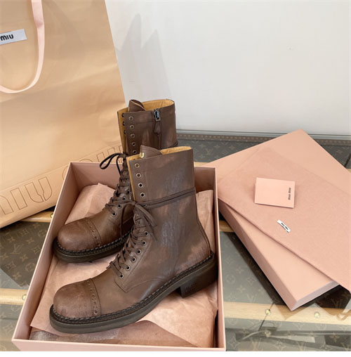 Miu Miu 미우미우 24FW 가죽 레이스 부티 레플리카 17번 이미지 - 신발 | 세미샵 레플리카 사이트