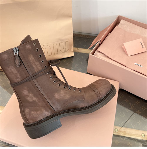 Miu Miu 미우미우 24FW 가죽 레이스 부티 레플리카 28번 이미지 - 신발 | 세미샵 레플리카 사이트