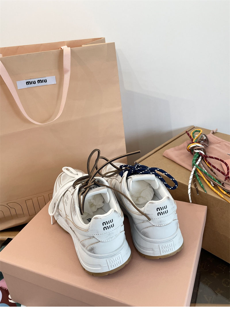 Miu Miu 미우미우 x 뉴발란스 530 SL 스니커즈 레플리카 7번 이미지 - 신발 | 세미샵 레플리카 사이트