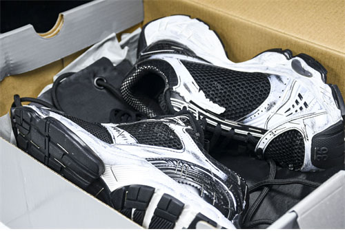 Balenciaga 발렌시아가 스테이플러 스니커즈 레플리카 23번 이미지 - 신발 | 세미샵 레플리카 사이트