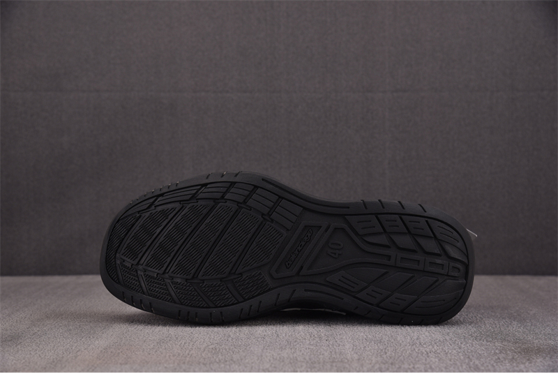 Balenciaga 발렌시아가 햄튼스 원 아웃 스니커즈 블랙 레플리카 5번 이미지 - 신발 | 세미샵 레플리카 사이트