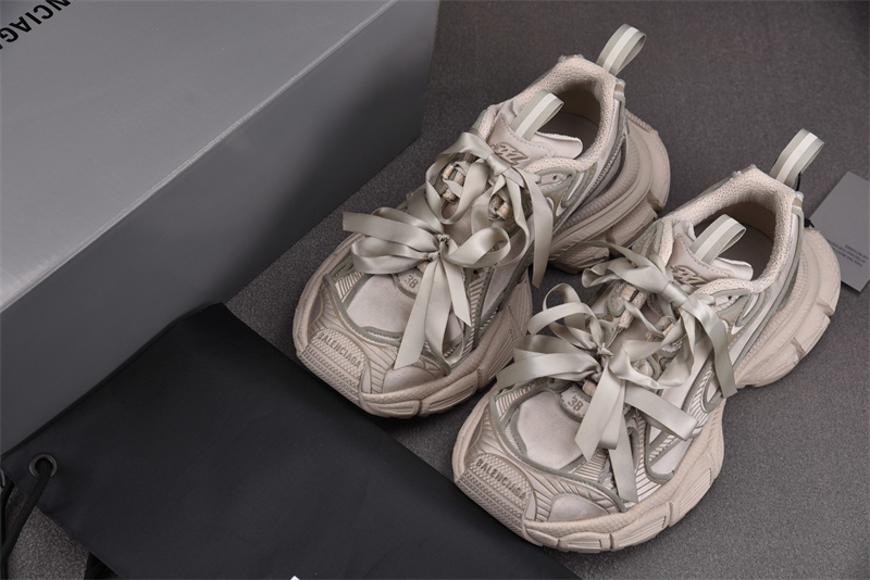 발렌시아가 발렌시아가 3XL 세틴 보우 스니커즈 그레이 레플리카 5번 이미지 - 신발 | 세미샵 레플리카 사이트