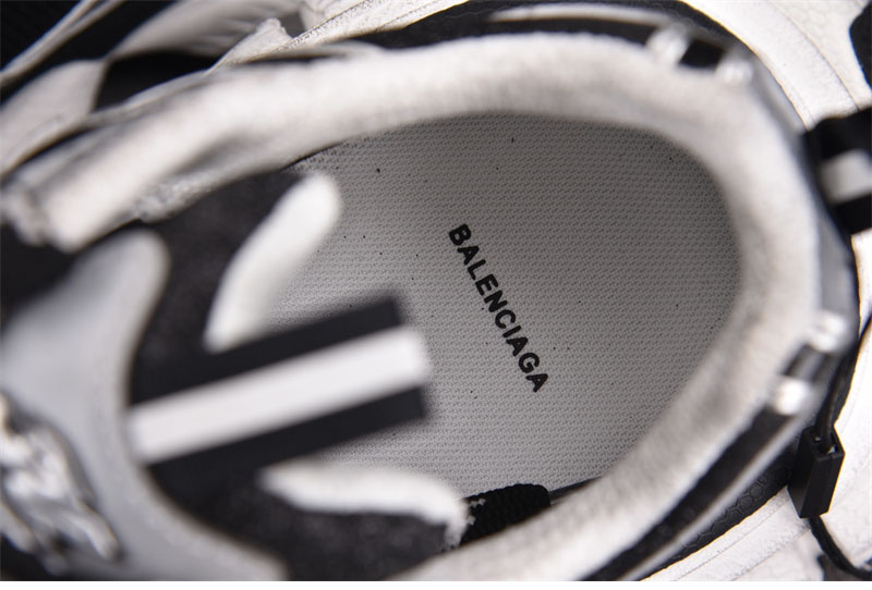 발렌시아가 발렌시아가 3XL 원아웃 이팩트 스니커즈 블랙 실버 레플리카 13번 이미지 - 신발 | 세미샵 레플리카 사이트