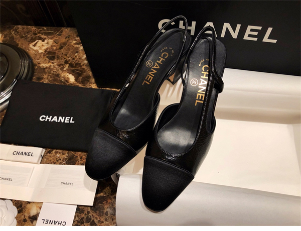 C H A N E L 샤넬 슬링백 클래식 고트스킨 7cm 레플리카 4번 이미지 - 신발 | 세미샵 레플리카 사이트