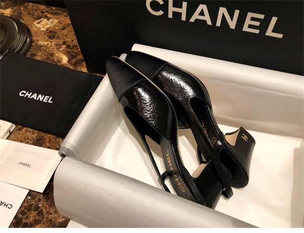 C H A N E L 샤넬 슬링백 클래식 고트스킨 7cm 레플리카 5번 이미지 - 신발 | 세미샵 레플리카 사이트