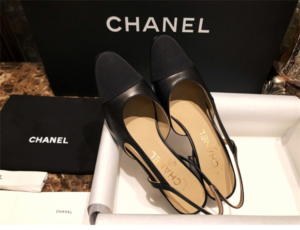 C H A N E L 샤넬 슬링백 클래식 쉽스킨 7cm 레플리카 7번 이미지 - 신발 | 세미샵 레플리카 사이트