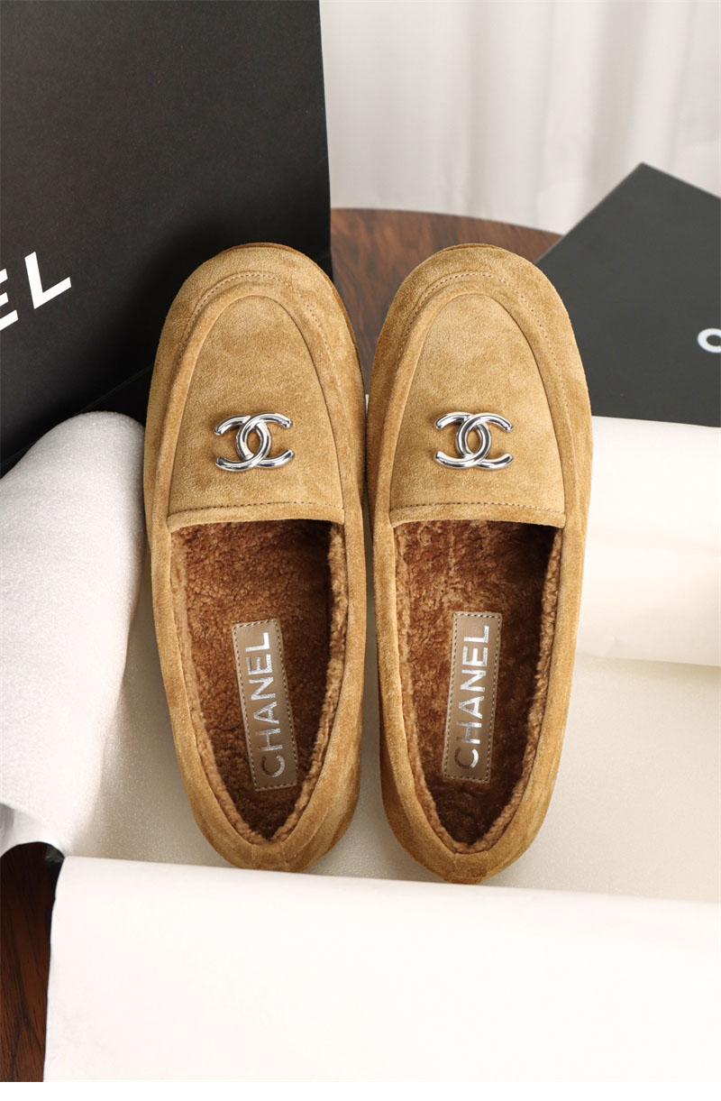 샤넬 샤넬 시어링 스웨이드 모카신 로퍼 레플리카 5번 이미지 - 신발 | 세미샵 레플리카 사이트